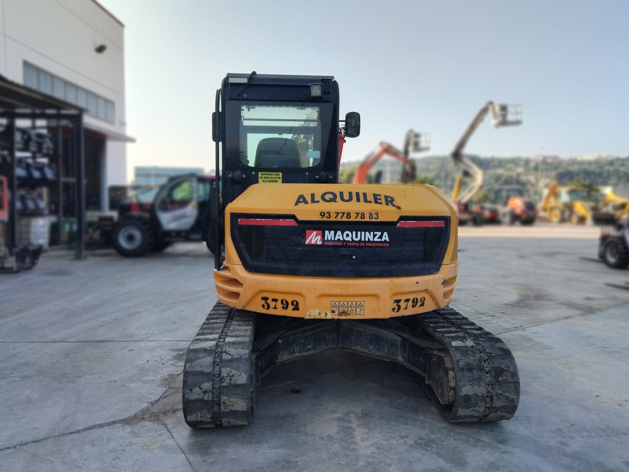 Mini bager JCB 85Z: slika Mini bager JCB 85Z