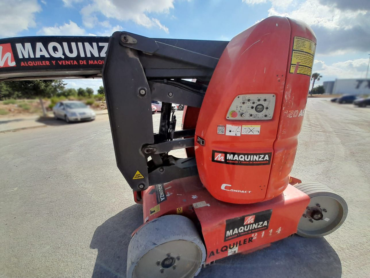 MANITOU 120AETJ C - Zglobni krak: slika MANITOU 120AETJ C - Zglobni krak MANITOU 120AETJ C - Zglobni krak: slika MANITOU 120AETJ C - Zglobni krak