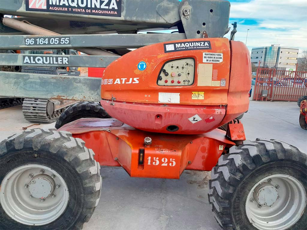 MANITOU 165ATJ - Zglobni krak: slika  MANITOU 165ATJ - Zglobni krak MANITOU 165ATJ - Zglobni krak: slika  MANITOU 165ATJ - Zglobni krak