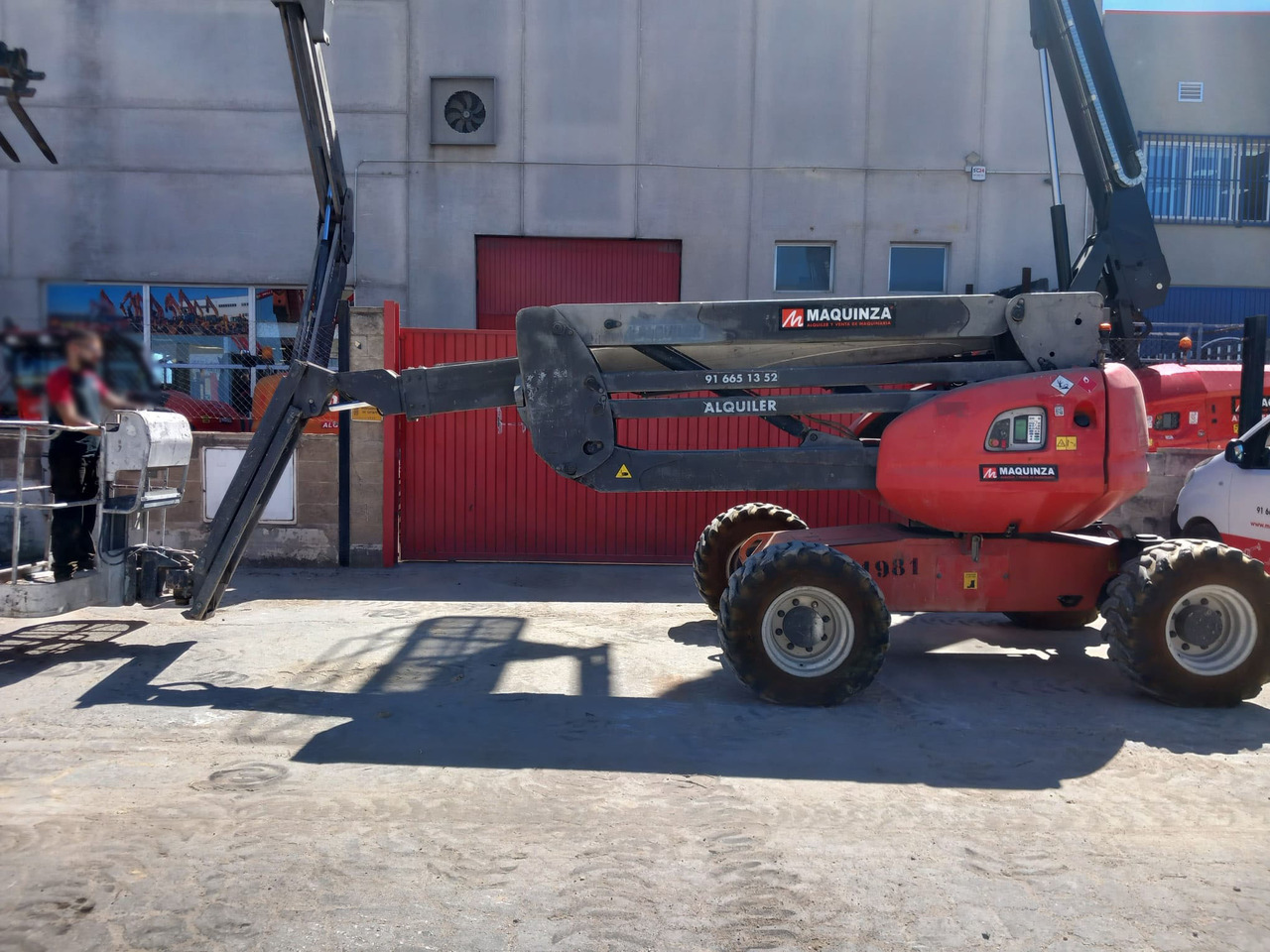 MANITOU 180ATJ - Zglobni krak: slika MANITOU 180ATJ - Zglobni krak MANITOU 180ATJ - Zglobni krak: slika MANITOU 180ATJ - Zglobni krak