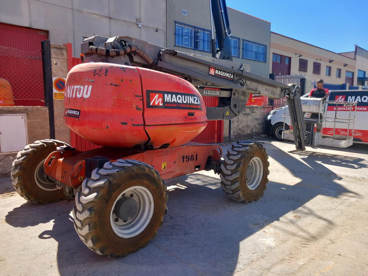 MANITOU 180ATJ - Zglobni krak: slika MANITOU 180ATJ - Zglobni krak MANITOU 180ATJ - Zglobni krak: slika MANITOU 180ATJ - Zglobni krak