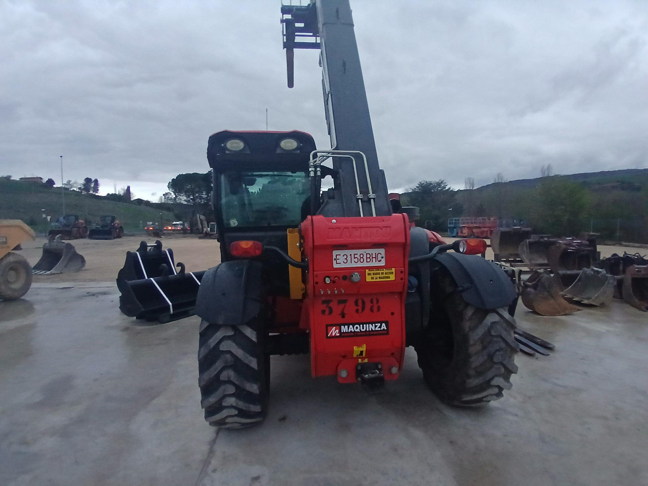 MANITOU MLT733.115 - Teleskopski rukovatelj: slika MANITOU MLT733.115 - Teleskopski rukovatelj MANITOU MLT733.115 - Teleskopski rukovatelj: slika MANITOU MLT733.115 - Teleskopski rukovatelj