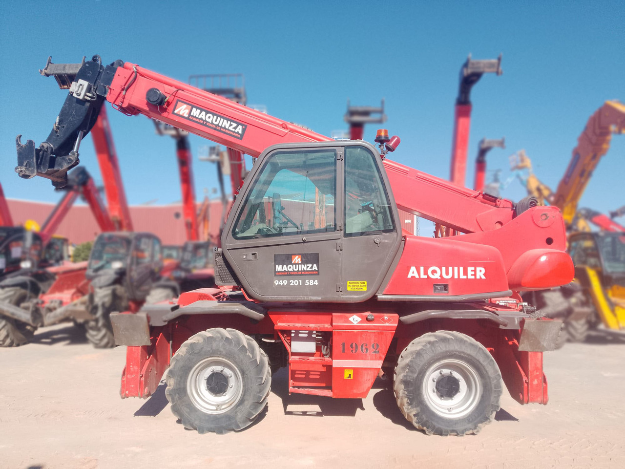 MANITOU MRT1635 - Teleskopski rukovatelj: slika MANITOU MRT1635 - Teleskopski rukovatelj MANITOU MRT1635 - Teleskopski rukovatelj: slika MANITOU MRT1635 - Teleskopski rukovatelj