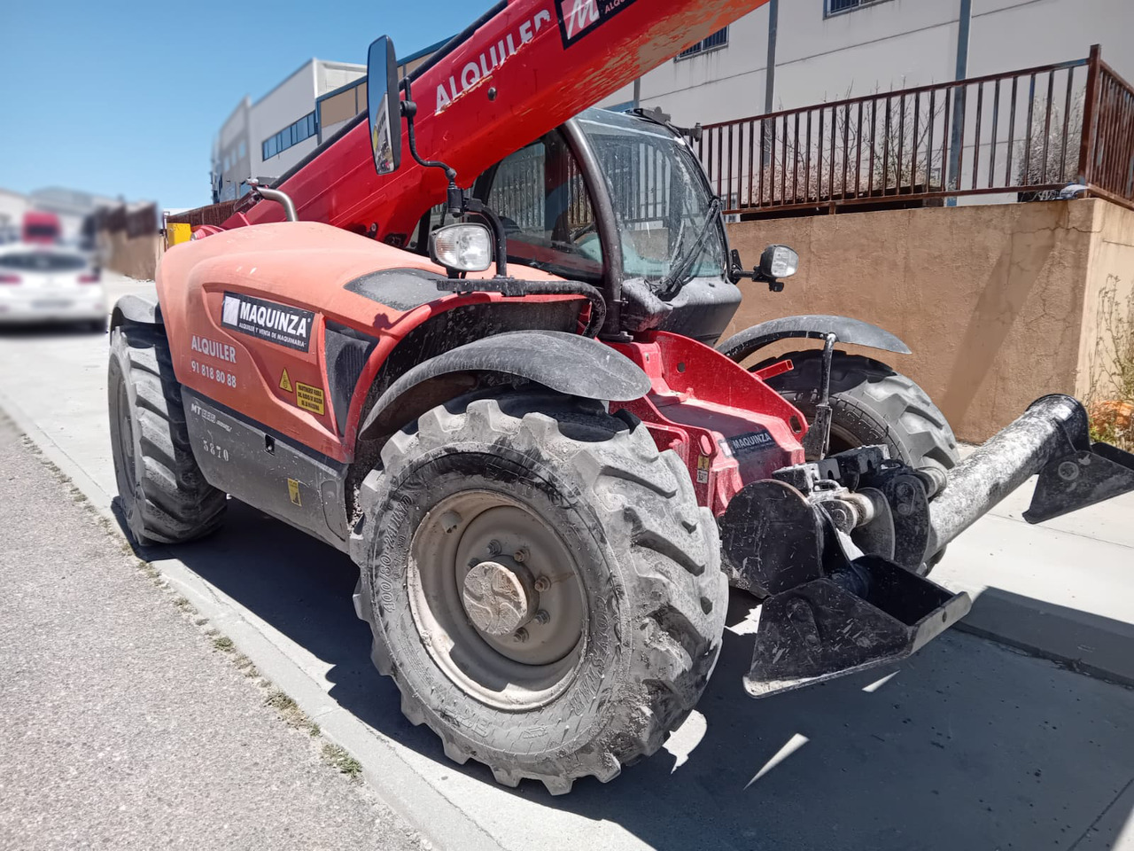 MANITOU MT1335 EASY 75D - Teleskopski rukovatelj: slika MANITOU MT1335 EASY 75D - Teleskopski rukovatelj MANITOU MT1335 EASY 75D - Teleskopski rukovatelj: slika MANITOU MT1335 EASY 75D - Teleskopski rukovatelj