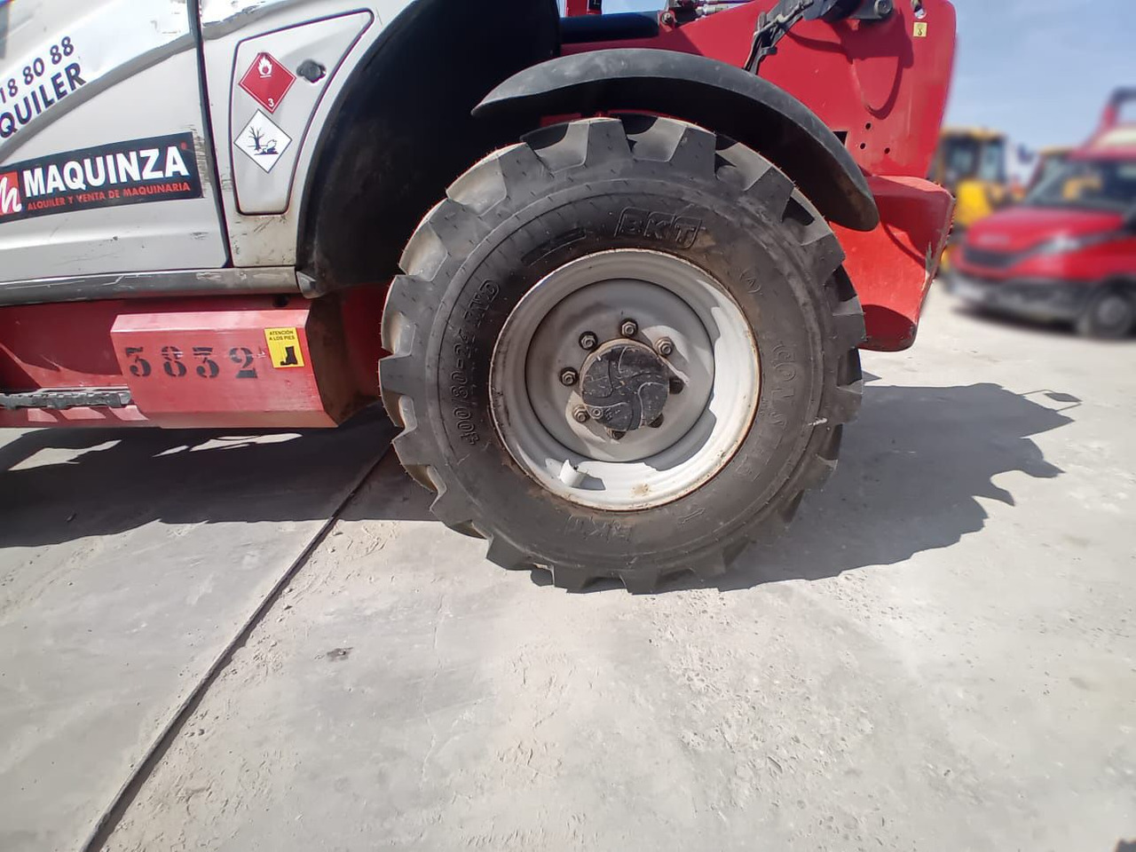 Teleskopski rukovatelj MANITOU MT1335 EASY: slika Teleskopski rukovatelj MANITOU MT1335 EASY