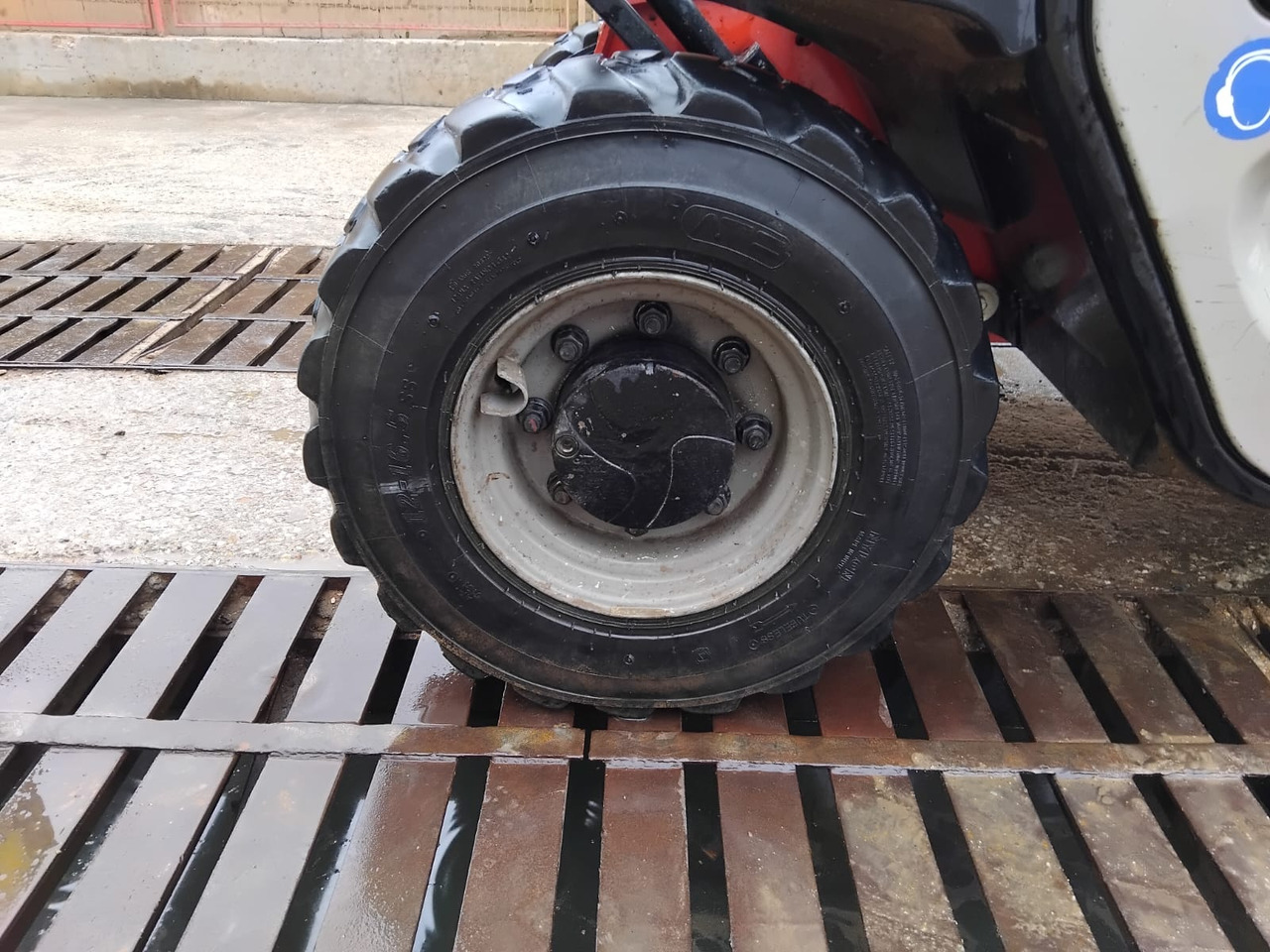 Teleskopski rukovatelj MANITOU MT625 H EASY: slika Teleskopski rukovatelj MANITOU MT625 H EASY