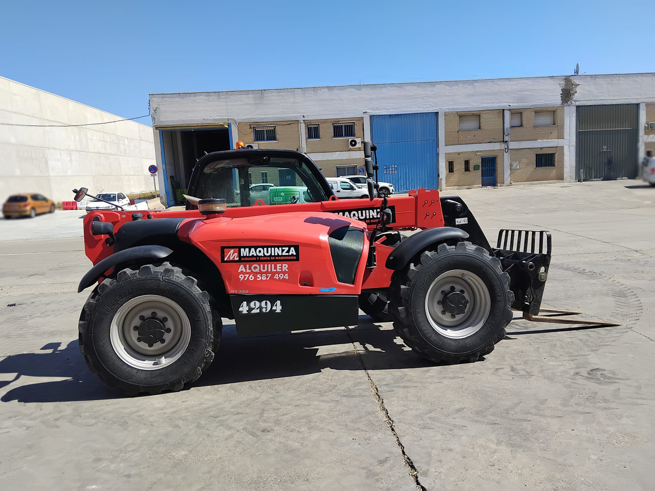 MANITOU MT733 EASY 75D - Teleskopski rukovatelj: slika MANITOU MT733 EASY 75D - Teleskopski rukovatelj MANITOU MT733 EASY 75D - Teleskopski rukovatelj: slika MANITOU MT733 EASY 75D - Teleskopski rukovatelj