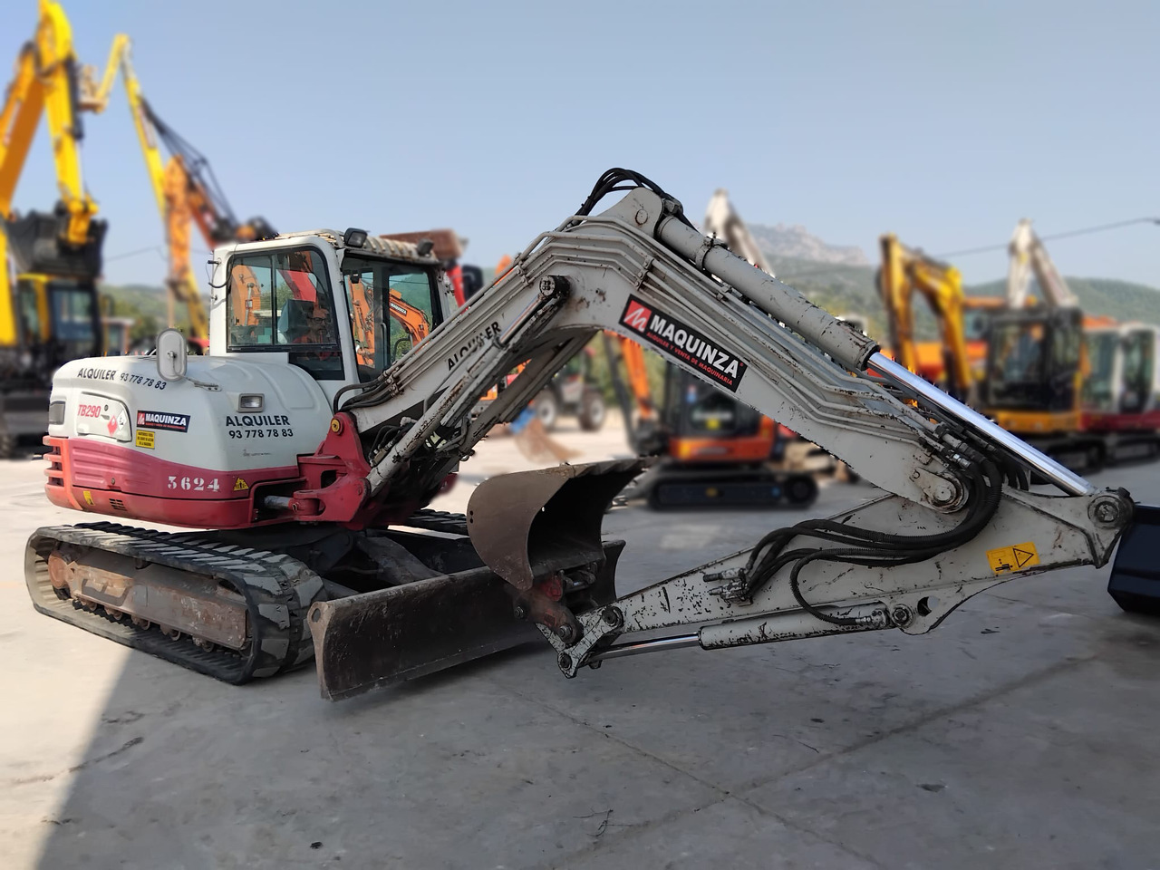 TAKEUCHI TB290 - Mini bager: slika TAKEUCHI TB290 - Mini bager TAKEUCHI TB290 - Mini bager: slika TAKEUCHI TB290 - Mini bager