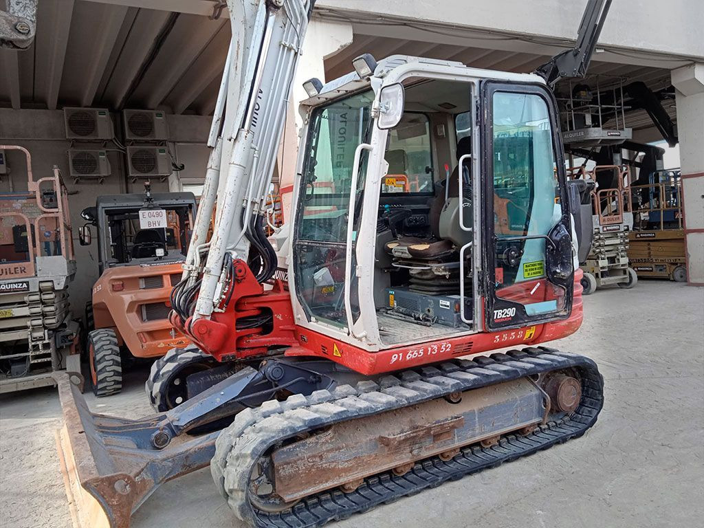 TAKEUCHI TB290 - Mini bager: slika TAKEUCHI TB290 - Mini bager TAKEUCHI TB290 - Mini bager: slika TAKEUCHI TB290 - Mini bager