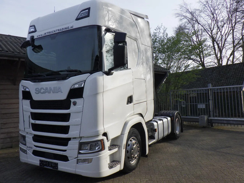 Scania S410 Standard /Retarder / Euro 6 - Tegljač: slika Scania S410 Standard /Retarder / Euro 6 - Tegljač Scania S410 Standard /Retarder / Euro 6 - Tegljač: slika Scania S410 Standard /Retarder / Euro 6 - Tegljač