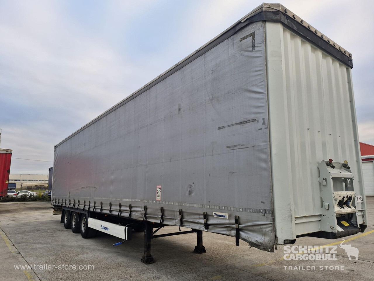 KRONE Curtainsider Mega - Poluprikolica s ceradom: slika KRONE Curtainsider Mega - Poluprikolica s ceradom KRONE Curtainsider Mega - Poluprikolica s ceradom: slika KRONE Curtainsider Mega - Poluprikolica s ceradom