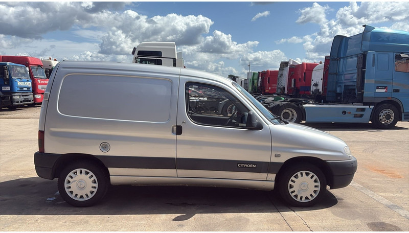 Citroën Berlingo (BELGIAN CAR / VOITURE BELGE) - Furgon: slika Citroën Berlingo (BELGIAN CAR / VOITURE BELGE) - Furgon Citroën Berlingo (BELGIAN CAR / VOITURE BELGE) - Furgon: slika Citroën Berlingo (BELGIAN CAR / VOITURE BELGE) - Furgon