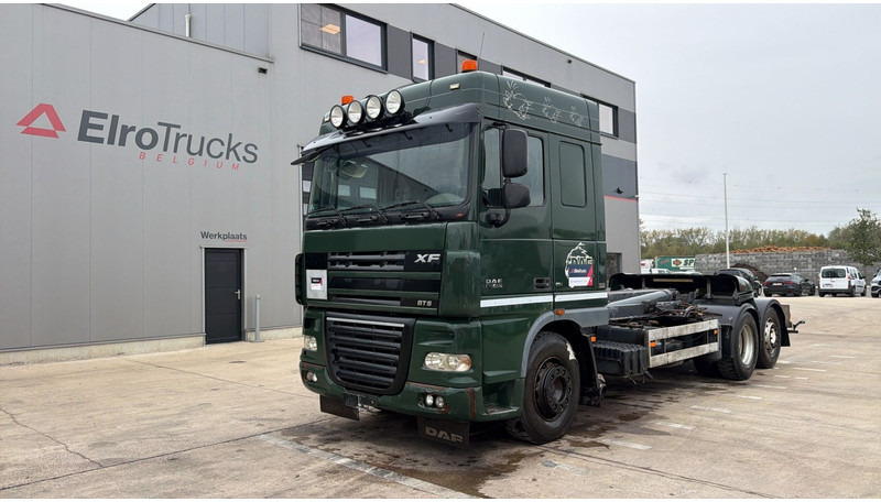 DAF 105 XF 460 (6X2 / AIRCO / GOOD CONDITION / BONNE ETAT) - Kamion-šasija: slika DAF 105 XF 460 (6X2 / AIRCO / GOOD CONDITION / BONNE ETAT) - Kamion-šasija DAF 105 XF 460 (6X2 / AIRCO / GOOD CONDITION / BONNE ETAT) - Kamion-šasija: slika DAF 105 XF 460 (6X2 / AIRCO / GOOD CONDITION / BONNE ETAT) - Kamion-šasija