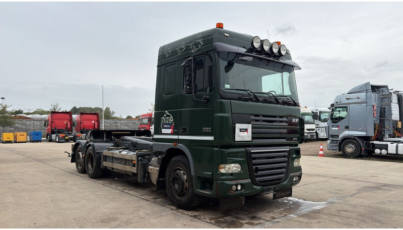 DAF 105 XF 460 (6X2 / AIRCO / GOOD CONDITION / BONNE ETAT) - Kamion-šasija: slika DAF 105 XF 460 (6X2 / AIRCO / GOOD CONDITION / BONNE ETAT) - Kamion-šasija DAF 105 XF 460 (6X2 / AIRCO / GOOD CONDITION / BONNE ETAT) - Kamion-šasija: slika DAF 105 XF 460 (6X2 / AIRCO / GOOD CONDITION / BONNE ETAT) - Kamion-šasija