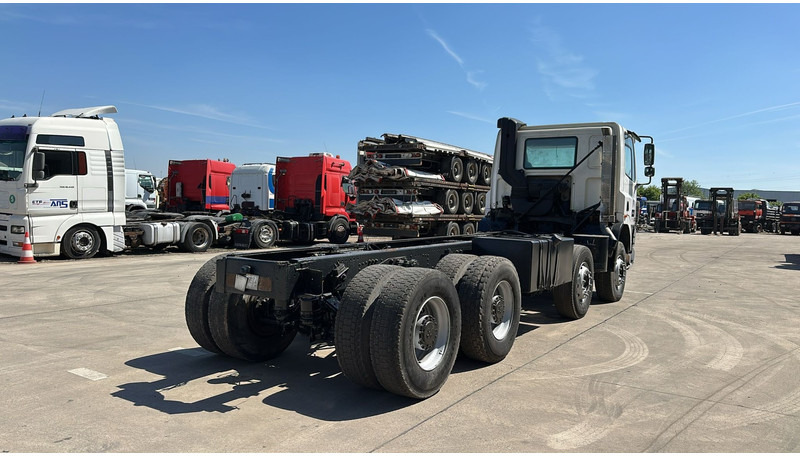 DAF 85 CF 430 (EURO 3 / MANUAL GEARBOX / BOITE MANUELLE / BIG HUB / 8X4 / STEEL SUSP. / LAMES) - Kamion-šasija: slika DAF 85 CF 430 (EURO 3 / MANUAL GEARBOX / BOITE MANUELLE / BIG HUB / 8X4 / STEEL SUSP. / LAMES) - Kamion-šasija DAF 85 CF 430 (EURO 3 / MANUAL GEARBOX / BOITE MANUELLE / BIG HUB / 8X4 / STEEL SUSP. / LAMES) - Kamion-šasija: slika DAF 85 CF 430 (EURO 3 / MANUAL GEARBOX / BOITE MANUELLE / BIG HUB / 8X4 / STEEL SUSP. / LAMES) - Kamion-šasija