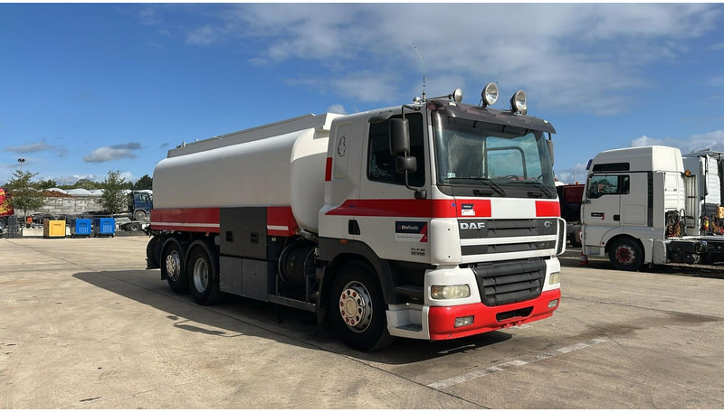 DAF CF 85.430 (20270 LITERS / EURO 3 / TOP CONDITION !!! / PARFAIT ETAT / 6X2 / BOITE MANUELLE) - Kamion cisterna: slika DAF CF 85.430 (20270 LITERS / EURO 3 / TOP CONDITION !!! / PARFAIT ETAT / 6X2 / BOITE MANUELLE) - Kamion cisterna DAF CF 85.430 (20270 LITERS / EURO 3 / TOP CONDITION !!! / PARFAIT ETAT / 6X2 / BOITE MANUELLE) - Kamion cisterna: slika DAF CF 85.430 (20270 LITERS / EURO 3 / TOP CONDITION !!! / PARFAIT ETAT / 6X2 / BOITE MANUELLE) - Kamion cisterna