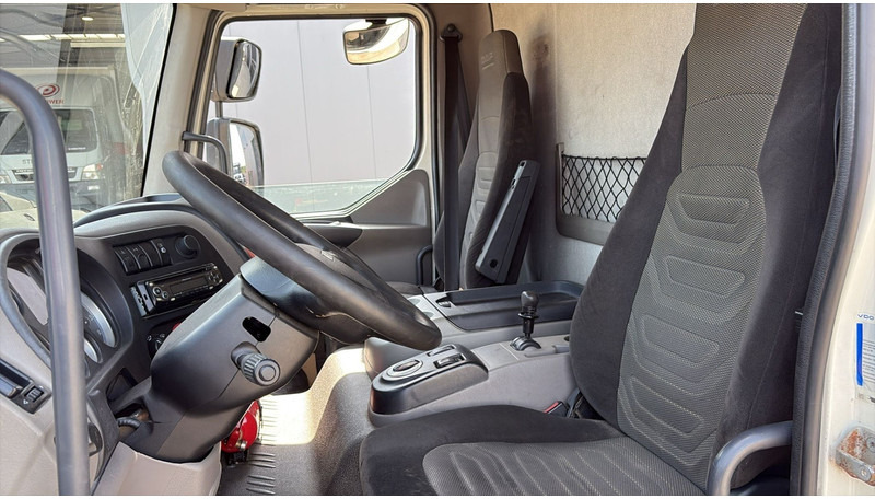 Zakup DAF LF 45.210 (EURO 5 / HOLLAND TRUCK / NEW CONSTRUCTION / EURO 5 / PERFECT CONDITION) DAF LF 45.210 (EURO 5 / HOLLAND TRUCK / NEW CONSTRUCTION / EURO 5 / PERFECT CONDITION): slika Zakup DAF LF 45.210 (EURO 5 / HOLLAND TRUCK / NEW CONSTRUCTION / EURO 5 / PERFECT CONDITION) DAF LF 45.210 (EURO 5 / HOLLAND TRUCK / NEW CONSTRUCTION / EURO 5 / PERFECT CONDITION)