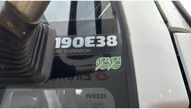Kamion sandučar Iveco Eurotech 190 E 38 (BELGIAN TRUCK / PERFECT CONDITION / MANUAL PUMP / MANUAL GEARBOX): slika Kamion sandučar Iveco Eurotech 190 E 38 (BELGIAN TRUCK / PERFECT CONDITION / MANUAL PUMP / MANUAL GEARBOX)