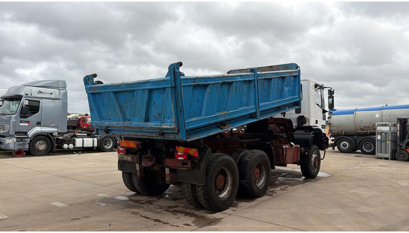 Iveco Eurotrakker 260 E 37 (6X6 / POMPE MANUELLE / MANUAL PUMP / BIG AXLE / LAMES / STEEL SUSP.) - Kiper: slika Iveco Eurotrakker 260 E 37 (6X6 / POMPE MANUELLE / MANUAL PUMP / BIG AXLE / LAMES / STEEL SUSP.) - Kiper Iveco Eurotrakker 260 E 37 (6X6 / POMPE MANUELLE / MANUAL PUMP / BIG AXLE / LAMES / STEEL SUSP.) - Kiper: slika Iveco Eurotrakker 260 E 37 (6X6 / POMPE MANUELLE / MANUAL PUMP / BIG AXLE / LAMES / STEEL SUSP.) - Kiper