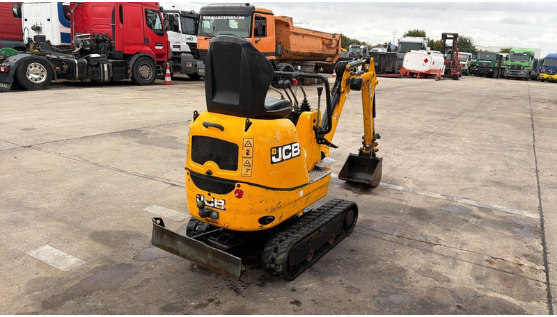 JCB 8008 (BE MACHINE / TOP CONDITION / 1898 H) - Mini bager: slika JCB 8008 (BE MACHINE / TOP CONDITION / 1898 H) - Mini bager JCB 8008 (BE MACHINE / TOP CONDITION / 1898 H) - Mini bager: slika JCB 8008 (BE MACHINE / TOP CONDITION / 1898 H) - Mini bager
