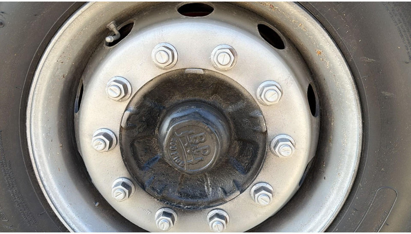 Kögel S 24 (BPW / DISC BRAKES / FREINS DISQUE) - Poluprikolica plato/ Otvoreni sanduk: slika Kögel S 24 (BPW / DISC BRAKES / FREINS DISQUE) - Poluprikolica plato/ Otvoreni sanduk Kögel S 24 (BPW / DISC BRAKES / FREINS DISQUE) - Poluprikolica plato/ Otvoreni sanduk: slika Kögel S 24 (BPW / DISC BRAKES / FREINS DISQUE) - Poluprikolica plato/ Otvoreni sanduk