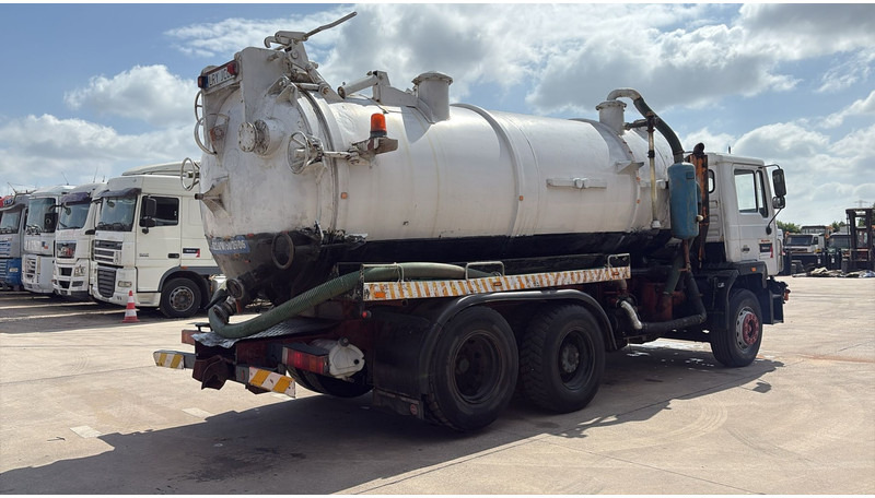 MAN 25.292 (16.000 L VACUUM / 10 TYRES / 6X2 / FULL STEEL SUSP. / MANUAL PUMP / 6 CYLINDER) - Vakum kamion: slika MAN 25.292 (16.000 L VACUUM / 10 TYRES / 6X2 / FULL STEEL SUSP. / MANUAL PUMP / 6 CYLINDER) - Vakum kamion MAN 25.292 (16.000 L VACUUM / 10 TYRES / 6X2 / FULL STEEL SUSP. / MANUAL PUMP / 6 CYLINDER) - Vakum kamion: slika MAN 25.292 (16.000 L VACUUM / 10 TYRES / 6X2 / FULL STEEL SUSP. / MANUAL PUMP / 6 CYLINDER) - Vakum kamion