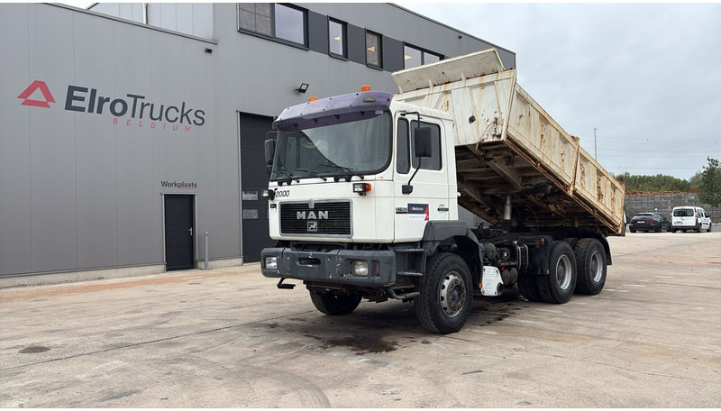MAN 26.403 (BOITE MANUELLE / MANUAL GEARBOX / 6 CYLINDER / GOOD CONDITION / BIG AXLE) - Kiper: slika MAN 26.403 (BOITE MANUELLE / MANUAL GEARBOX / 6 CYLINDER / GOOD CONDITION / BIG AXLE) - Kiper MAN 26.403 (BOITE MANUELLE / MANUAL GEARBOX / 6 CYLINDER / GOOD CONDITION / BIG AXLE) - Kiper: slika MAN 26.403 (BOITE MANUELLE / MANUAL GEARBOX / 6 CYLINDER / GOOD CONDITION / BIG AXLE) - Kiper