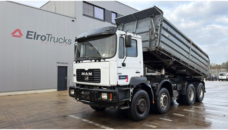 MAN 41.414 (BIG AXLES / 41 TONS / GRAND PONT / LAMES / 6 CYLINDER) - Kiper: slika MAN 41.414 (BIG AXLES / 41 TONS / GRAND PONT / LAMES / 6 CYLINDER) - Kiper MAN 41.414 (BIG AXLES / 41 TONS / GRAND PONT / LAMES / 6 CYLINDER) - Kiper: slika MAN 41.414 (BIG AXLES / 41 TONS / GRAND PONT / LAMES / 6 CYLINDER) - Kiper