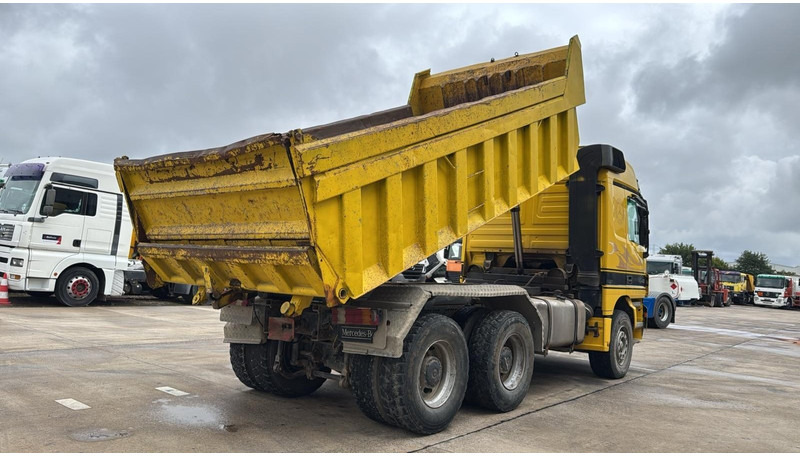 Mercedes-Benz ACTROS 2640 (EPS / LAMES / GRAND PONT / 6X4 / 3 PEDALES) - Kiper: slika Mercedes-Benz ACTROS 2640 (EPS / LAMES / GRAND PONT / 6X4 / 3 PEDALES) - Kiper Mercedes-Benz ACTROS 2640 (EPS / LAMES / GRAND PONT / 6X4 / 3 PEDALES) - Kiper: slika Mercedes-Benz ACTROS 2640 (EPS / LAMES / GRAND PONT / 6X4 / 3 PEDALES) - Kiper
