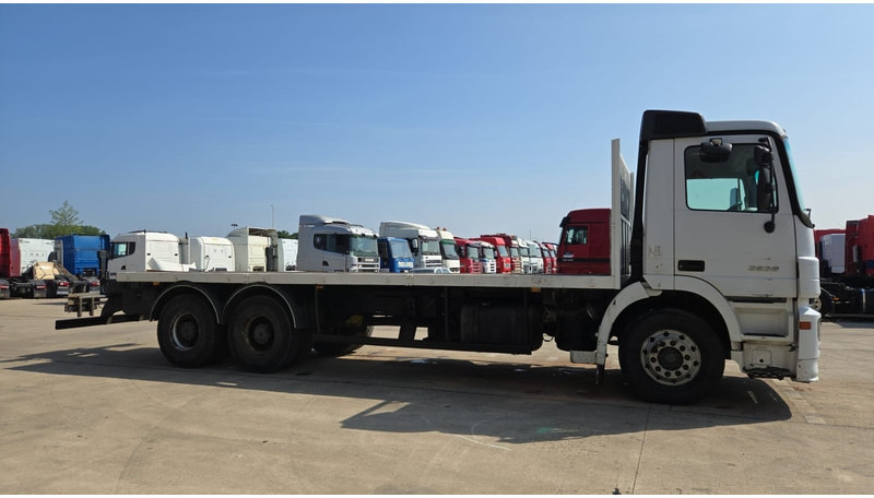 Mercedes-Benz Actros 2636 (6X4 / LAMES / GRAND PONT / MP2 / STEEL SUSP. / BOITE MANUELLE / MANUAL GEARBOX / 9M CHASSIS !!!) - Kamion s otvorenim sandukom: slika Mercedes-Benz Actros 2636 (6X4 / LAMES / GRAND PONT / MP2 / STEEL SUSP. / BOITE MANUELLE / MANUAL GEARBOX / 9M CHASSIS !!!) - Kamion s otvorenim sandukom Mercedes-Benz Actros 2636 (6X4 / LAMES / GRAND PONT / MP2 / STEEL SUSP. / BOITE MANUELLE / MANUAL GEARBOX / 9M CHASSIS !!!) - Kamion s otvorenim sandukom: slika Mercedes-Benz Actros 2636 (6X4 / LAMES / GRAND PONT / MP2 / STEEL SUSP. / BOITE MANUELLE / MANUAL GEARBOX / 9M CHASSIS !!!) - Kamion s otvorenim sandukom