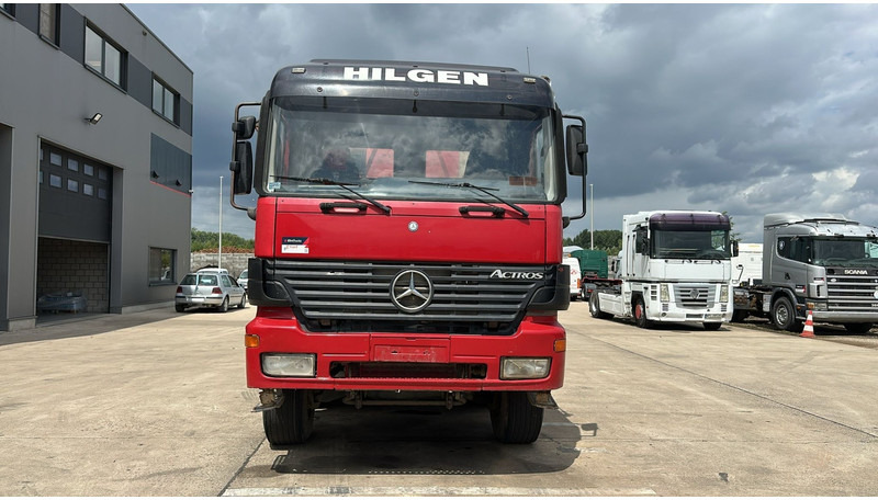 Mercedes-Benz Actros 4143 (8X6 / LAMES / EPS / V6 / GRAND PONT / BIG AXLE / 3 PEDALES) - Kiper: slika Mercedes-Benz Actros 4143 (8X6 / LAMES / EPS / V6 / GRAND PONT / BIG AXLE / 3 PEDALES) - Kiper Mercedes-Benz Actros 4143 (8X6 / LAMES / EPS / V6 / GRAND PONT / BIG AXLE / 3 PEDALES) - Kiper: slika Mercedes-Benz Actros 4143 (8X6 / LAMES / EPS / V6 / GRAND PONT / BIG AXLE / 3 PEDALES) - Kiper