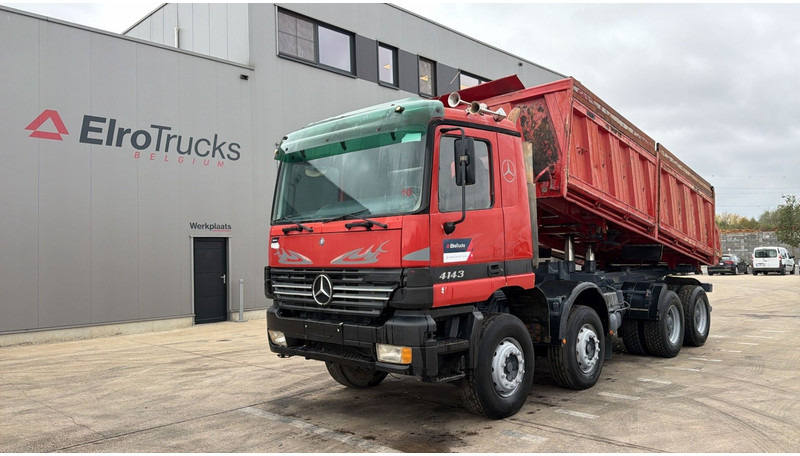 Mercedes-Benz Actros 4143 (GRAND PONT / BOITE MANUELLE / LAMES / 8X4 / STEEL SUSP.) - Kiper: slika Mercedes-Benz Actros 4143 (GRAND PONT / BOITE MANUELLE / LAMES / 8X4 / STEEL SUSP.) - Kiper Mercedes-Benz Actros 4143 (GRAND PONT / BOITE MANUELLE / LAMES / 8X4 / STEEL SUSP.) - Kiper: slika Mercedes-Benz Actros 4143 (GRAND PONT / BOITE MANUELLE / LAMES / 8X4 / STEEL SUSP.) - Kiper