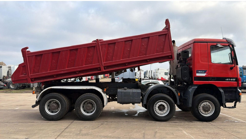 Mercedes-Benz Actros 4148 (EPS / 8X6 / LAMES / GRAND PONT / PROPRE / STEEL SUSP. / BIG AXLE) - Kiper: slika Mercedes-Benz Actros 4148 (EPS / 8X6 / LAMES / GRAND PONT / PROPRE / STEEL SUSP. / BIG AXLE) - Kiper Mercedes-Benz Actros 4148 (EPS / 8X6 / LAMES / GRAND PONT / PROPRE / STEEL SUSP. / BIG AXLE) - Kiper: slika Mercedes-Benz Actros 4148 (EPS / 8X6 / LAMES / GRAND PONT / PROPRE / STEEL SUSP. / BIG AXLE) - Kiper