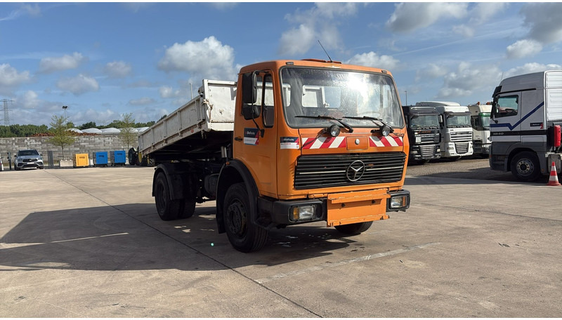 Mercedes-Benz SK 1628 (V8 / LAMES / GRAND PONT / POMPE MANUELLE) - Kiper: slika Mercedes-Benz SK 1628 (V8 / LAMES / GRAND PONT / POMPE MANUELLE) - Kiper Mercedes-Benz SK 1628 (V8 / LAMES / GRAND PONT / POMPE MANUELLE) - Kiper: slika Mercedes-Benz SK 1628 (V8 / LAMES / GRAND PONT / POMPE MANUELLE) - Kiper