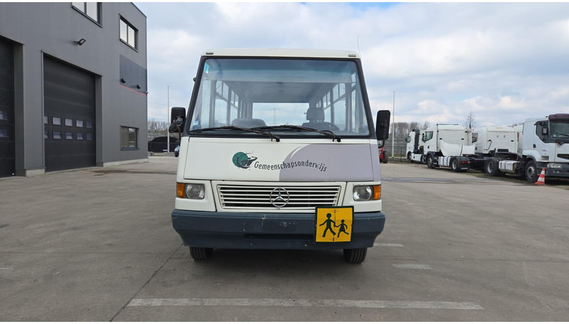 Mercedes-Benz Vario 614 (BELGIAN BUS / 34 SEATS / MANUAL PUMP / LAMES / STEEL SUSP.) - Gradski autobus: slika Mercedes-Benz Vario 614 (BELGIAN BUS / 34 SEATS / MANUAL PUMP / LAMES / STEEL SUSP.) - Gradski autobus Mercedes-Benz Vario 614 (BELGIAN BUS / 34 SEATS / MANUAL PUMP / LAMES / STEEL SUSP.) - Gradski autobus: slika Mercedes-Benz Vario 614 (BELGIAN BUS / 34 SEATS / MANUAL PUMP / LAMES / STEEL SUSP.) - Gradski autobus