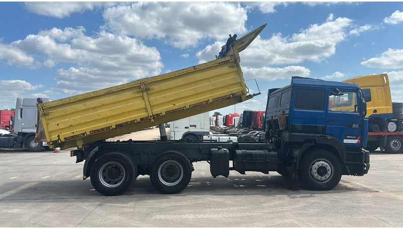 Renault G 330 Manager (GRAND PONT / LAMES / POMPE MANUELLE / MANUAL PUMP) - Kiper: slika Renault G 330 Manager (GRAND PONT / LAMES / POMPE MANUELLE / MANUAL PUMP) - Kiper Renault G 330 Manager (GRAND PONT / LAMES / POMPE MANUELLE / MANUAL PUMP) - Kiper: slika Renault G 330 Manager (GRAND PONT / LAMES / POMPE MANUELLE / MANUAL PUMP) - Kiper