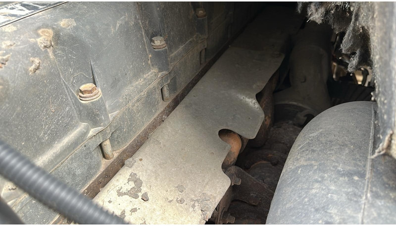 Kiper Renault KERAX 420 (BOITE MANUELLE / MANUAL GEARBOX / LAMES / GRAND PONT / GRAND BENNE): slika Kiper Renault KERAX 420 (BOITE MANUELLE / MANUAL GEARBOX / LAMES / GRAND PONT / GRAND BENNE)