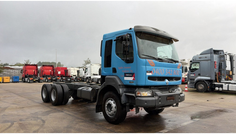 Renault KERAX 420 (LAMES / GRAND PONT / STEEL SUSP. / BIG AXLE / MANUAL GEARBOX / BOITE MANUELLE) - Kamion-šasija: slika Renault KERAX 420 (LAMES / GRAND PONT / STEEL SUSP. / BIG AXLE / MANUAL GEARBOX / BOITE MANUELLE) - Kamion-šasija Renault KERAX 420 (LAMES / GRAND PONT / STEEL SUSP. / BIG AXLE / MANUAL GEARBOX / BOITE MANUELLE) - Kamion-šasija: slika Renault KERAX 420 (LAMES / GRAND PONT / STEEL SUSP. / BIG AXLE / MANUAL GEARBOX / BOITE MANUELLE) - Kamion-šasija