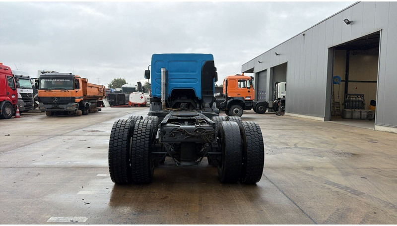Renault KERAX 420 (LAMES / GRAND PONT / STEEL SUSP. / BIG AXLE / MANUAL GEARBOX / BOITE MANUELLE) - Kamion-šasija: slika Renault KERAX 420 (LAMES / GRAND PONT / STEEL SUSP. / BIG AXLE / MANUAL GEARBOX / BOITE MANUELLE) - Kamion-šasija Renault KERAX 420 (LAMES / GRAND PONT / STEEL SUSP. / BIG AXLE / MANUAL GEARBOX / BOITE MANUELLE) - Kamion-šasija: slika Renault KERAX 420 (LAMES / GRAND PONT / STEEL SUSP. / BIG AXLE / MANUAL GEARBOX / BOITE MANUELLE) - Kamion-šasija