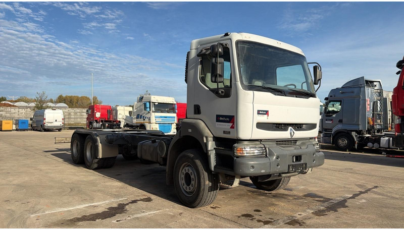 Renault Kerax 320 DCI (PARFAIT ETAT / CHASSIS LONGUE / LAMES / GRAND PONT / KM ORIGINAL) - Kamion-šasija: slika Renault Kerax 320 DCI (PARFAIT ETAT / CHASSIS LONGUE / LAMES / GRAND PONT / KM ORIGINAL) - Kamion-šasija Renault Kerax 320 DCI (PARFAIT ETAT / CHASSIS LONGUE / LAMES / GRAND PONT / KM ORIGINAL) - Kamion-šasija: slika Renault Kerax 320 DCI (PARFAIT ETAT / CHASSIS LONGUE / LAMES / GRAND PONT / KM ORIGINAL) - Kamion-šasija