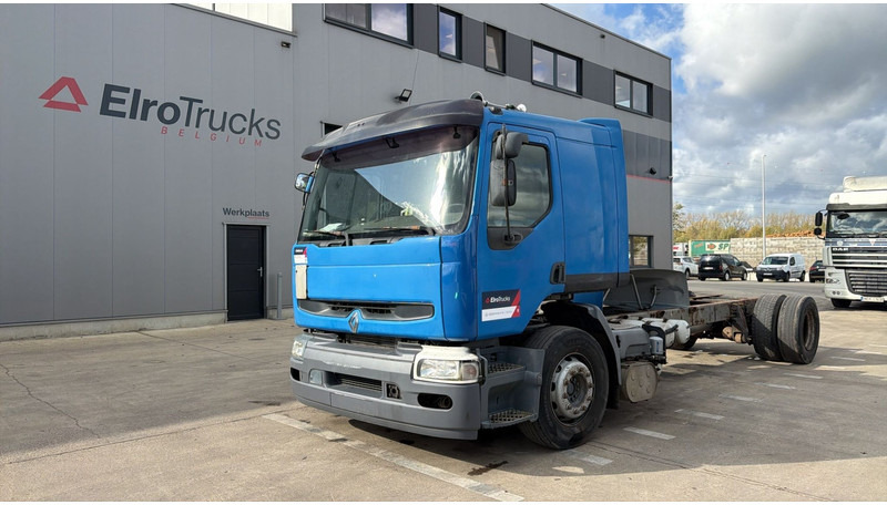 Renault Premium 320 (BOITE MANUELLE / MANUAL GEARBOX) - Kamion-šasija: slika Renault Premium 320 (BOITE MANUELLE / MANUAL GEARBOX) - Kamion-šasija Renault Premium 320 (BOITE MANUELLE / MANUAL GEARBOX) - Kamion-šasija: slika Renault Premium 320 (BOITE MANUELLE / MANUAL GEARBOX) - Kamion-šasija
