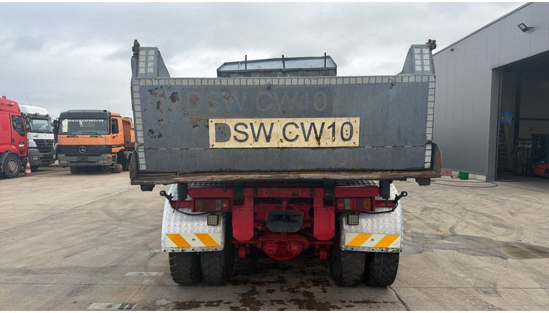 Scania 93-280 (POMPE MANUELLE / MANUAL PUMP / 6X4 / STEEL SUSP. / LAMES) - Kiper: slika Scania 93-280 (POMPE MANUELLE / MANUAL PUMP / 6X4 / STEEL SUSP. / LAMES) - Kiper Scania 93-280 (POMPE MANUELLE / MANUAL PUMP / 6X4 / STEEL SUSP. / LAMES) - Kiper: slika Scania 93-280 (POMPE MANUELLE / MANUAL PUMP / 6X4 / STEEL SUSP. / LAMES) - Kiper