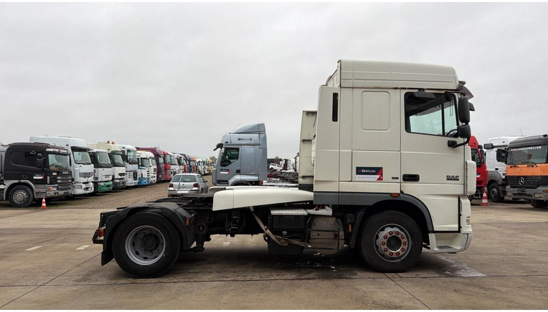 DAF 105 XF 410 (BOITE MANUELLE / MANUAL GEARBOX) - Tegljač: slika DAF 105 XF 410 (BOITE MANUELLE / MANUAL GEARBOX) - Tegljač DAF 105 XF 410 (BOITE MANUELLE / MANUAL GEARBOX) - Tegljač: slika DAF 105 XF 410 (BOITE MANUELLE / MANUAL GEARBOX) - Tegljač