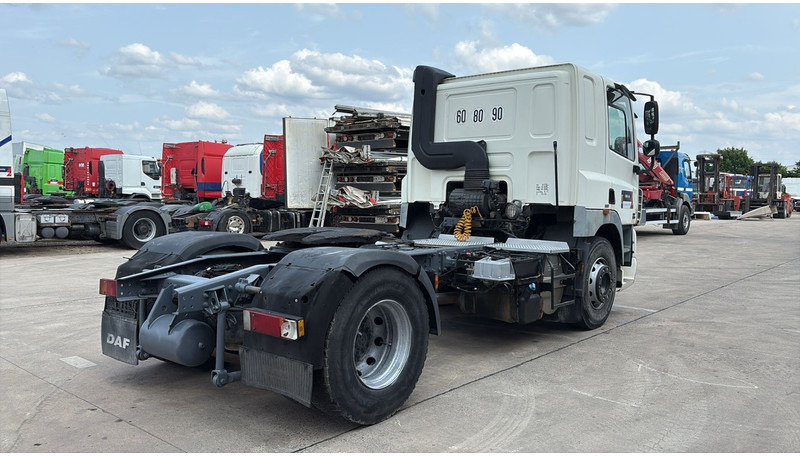 DAF 85 CF 410 (LOW CABIN / PETIT CABINE / TRES PROPRE / CLEAN CONDITION) - Tegljač: slika DAF 85 CF 410 (LOW CABIN / PETIT CABINE / TRES PROPRE / CLEAN CONDITION) - Tegljač DAF 85 CF 410 (LOW CABIN / PETIT CABINE / TRES PROPRE / CLEAN CONDITION) - Tegljač: slika DAF 85 CF 410 (LOW CABIN / PETIT CABINE / TRES PROPRE / CLEAN CONDITION) - Tegljač
