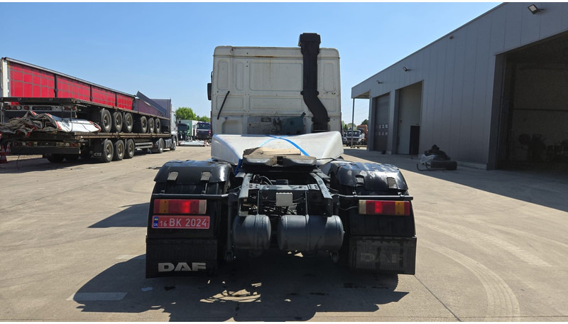 DAF 95 ATI 400 (EURO 2 / MANUAL PUMP / MANUAL GEARBOX / POMPE MANUELLE) - Tegljač: slika DAF 95 ATI 400 (EURO 2 / MANUAL PUMP / MANUAL GEARBOX / POMPE MANUELLE) - Tegljač DAF 95 ATI 400 (EURO 2 / MANUAL PUMP / MANUAL GEARBOX / POMPE MANUELLE) - Tegljač: slika DAF 95 ATI 400 (EURO 2 / MANUAL PUMP / MANUAL GEARBOX / POMPE MANUELLE) - Tegljač