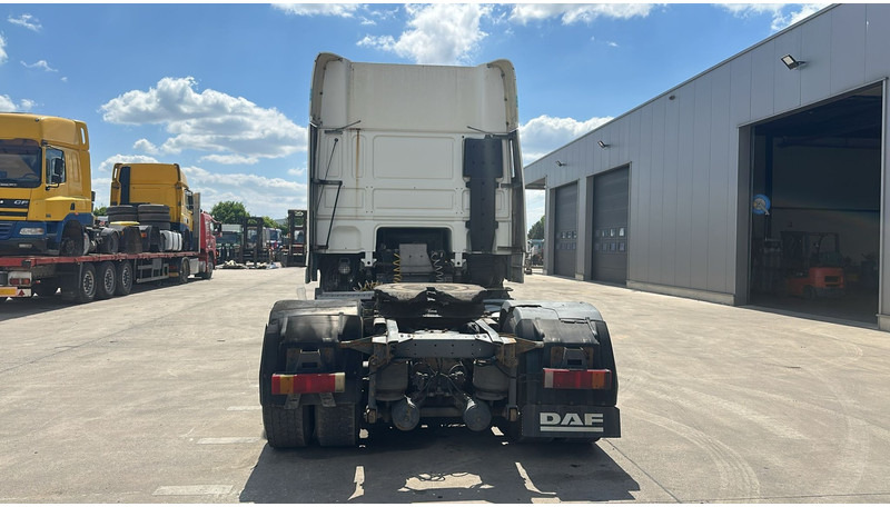 DAF 95 XF 380 (BOITE MANUELLE / EURO 3 / MANUAL GEARBOX / TRES BONNE ETAT) - Tegljač: slika DAF 95 XF 380 (BOITE MANUELLE / EURO 3 / MANUAL GEARBOX / TRES BONNE ETAT) - Tegljač DAF 95 XF 380 (BOITE MANUELLE / EURO 3 / MANUAL GEARBOX / TRES BONNE ETAT) - Tegljač: slika DAF 95 XF 380 (BOITE MANUELLE / EURO 3 / MANUAL GEARBOX / TRES BONNE ETAT) - Tegljač