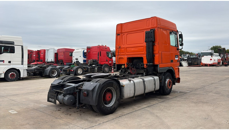 DAF 95 XF 430 (EURO 3 / BOITE MANUELLE / MANUAL GEARBOX) - Tegljač: slika DAF 95 XF 430 (EURO 3 / BOITE MANUELLE / MANUAL GEARBOX) - Tegljač DAF 95 XF 430 (EURO 3 / BOITE MANUELLE / MANUAL GEARBOX) - Tegljač: slika DAF 95 XF 430 (EURO 3 / BOITE MANUELLE / MANUAL GEARBOX) - Tegljač