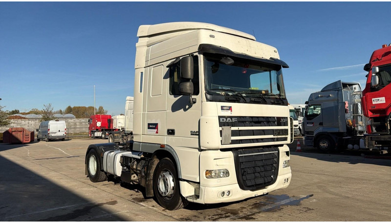 DAF XF 105.460 (BOITE MANUELLE / MANUAL GEARBOX) - Tegljač: slika DAF XF 105.460 (BOITE MANUELLE / MANUAL GEARBOX) - Tegljač DAF XF 105.460 (BOITE MANUELLE / MANUAL GEARBOX) - Tegljač: slika DAF XF 105.460 (BOITE MANUELLE / MANUAL GEARBOX) - Tegljač