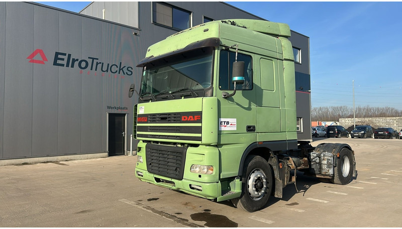 DAF XF 95.430 (EURO 2 / MANUAL PUMP / POMPE MANUELLE / BOITE MANUELLE) - Tegljač: slika DAF XF 95.430 (EURO 2 / MANUAL PUMP / POMPE MANUELLE / BOITE MANUELLE) - Tegljač DAF XF 95.430 (EURO 2 / MANUAL PUMP / POMPE MANUELLE / BOITE MANUELLE) - Tegljač: slika DAF XF 95.430 (EURO 2 / MANUAL PUMP / POMPE MANUELLE / BOITE MANUELLE) - Tegljač