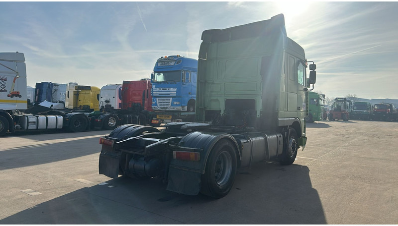 DAF XF 95.430 (EURO 2 / MANUAL PUMP / POMPE MANUELLE / BOITE MANUELLE) - Tegljač: slika DAF XF 95.430 (EURO 2 / MANUAL PUMP / POMPE MANUELLE / BOITE MANUELLE) - Tegljač DAF XF 95.430 (EURO 2 / MANUAL PUMP / POMPE MANUELLE / BOITE MANUELLE) - Tegljač: slika DAF XF 95.430 (EURO 2 / MANUAL PUMP / POMPE MANUELLE / BOITE MANUELLE) - Tegljač